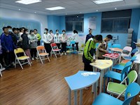 东吴外师附属实验中学心理社团开展“顺序翻牌”团辅活动